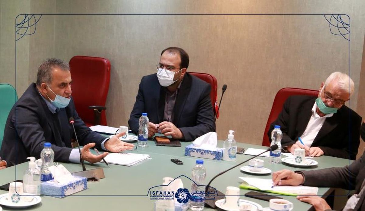 بررسی مشکلات و راهکارهای تسهیل اجرای دستورالعمل تنظیم بازار محصولات پتروشیمی 