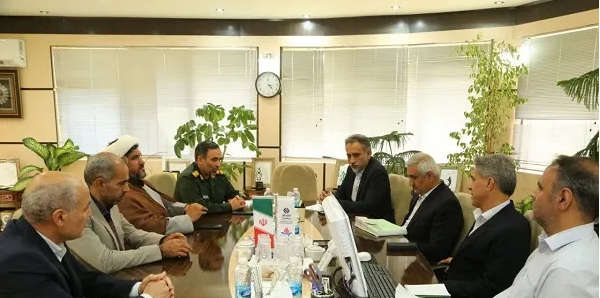  دیدار مدیرکل حفظ آثار دفاع مقدس و مقاومت خراسان شمالی با مدیرعامل پتروشیمی 